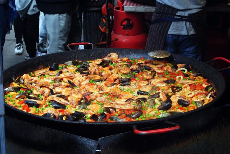 What Are Traditional Paella Pans Made of?