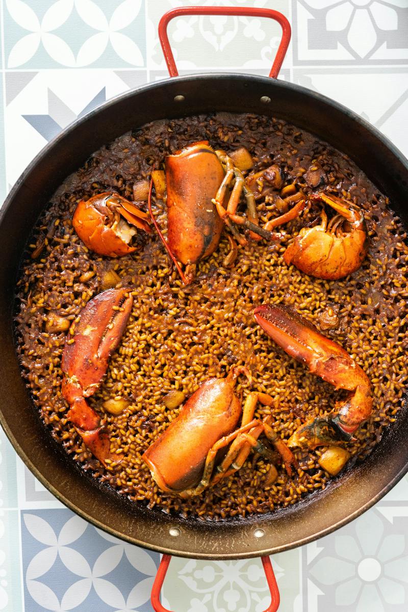Cleaning and Maintenance Tips for Paella Pans