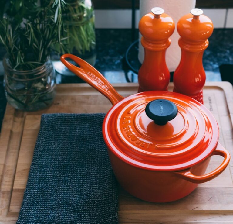 Is Ceramic Better Than Porcelain Cookware?