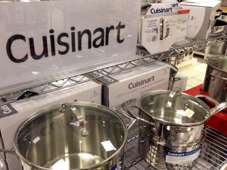 Which Cookware Is Better Calphalon Or Cuisinart